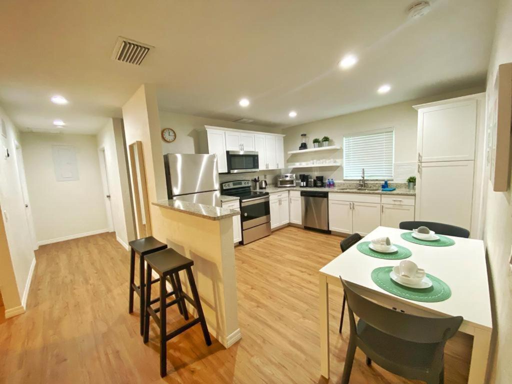 *New*Sunshine Gorgeous- 3Bd/2Ba -Private Backyard! Villa Port Orange Exterior photo